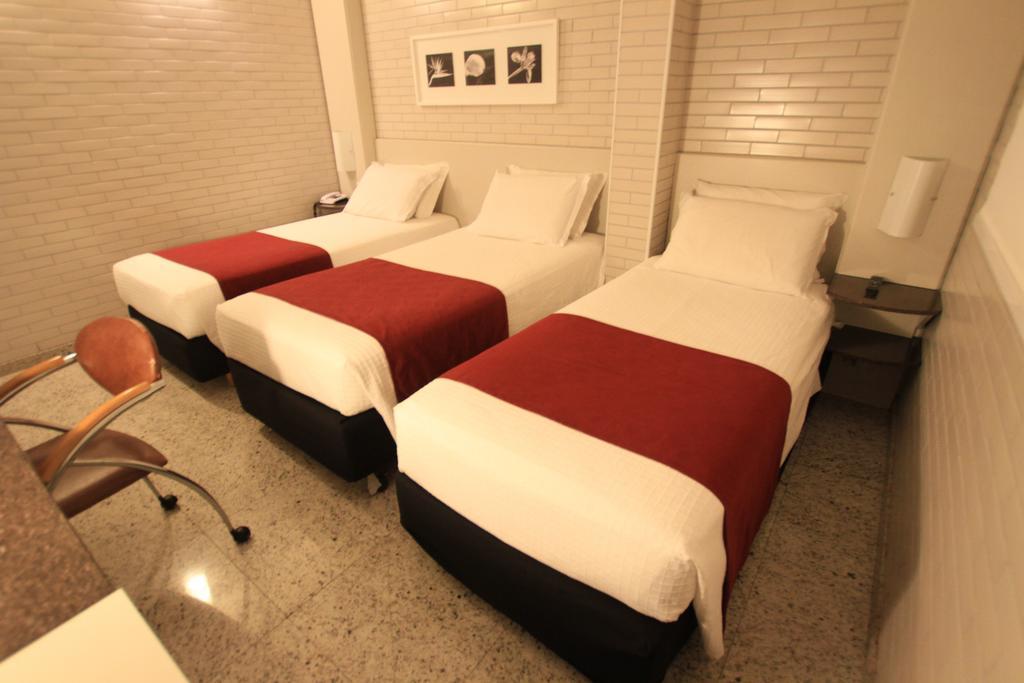 Hotel Confiance Batel Curitiba Cameră foto