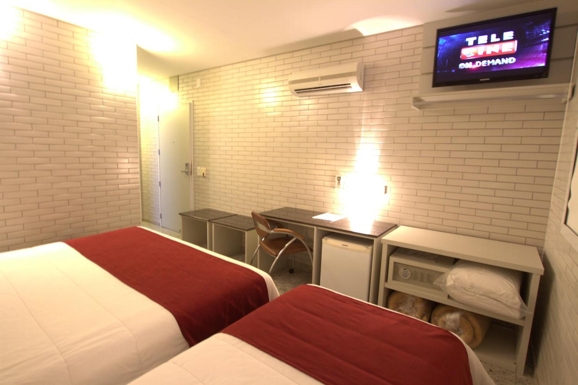 Hotel Confiance Batel Curitiba Cameră foto